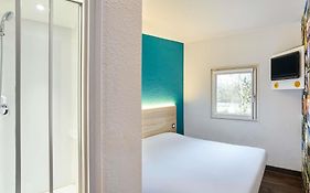 hotelF1 Marseille EST